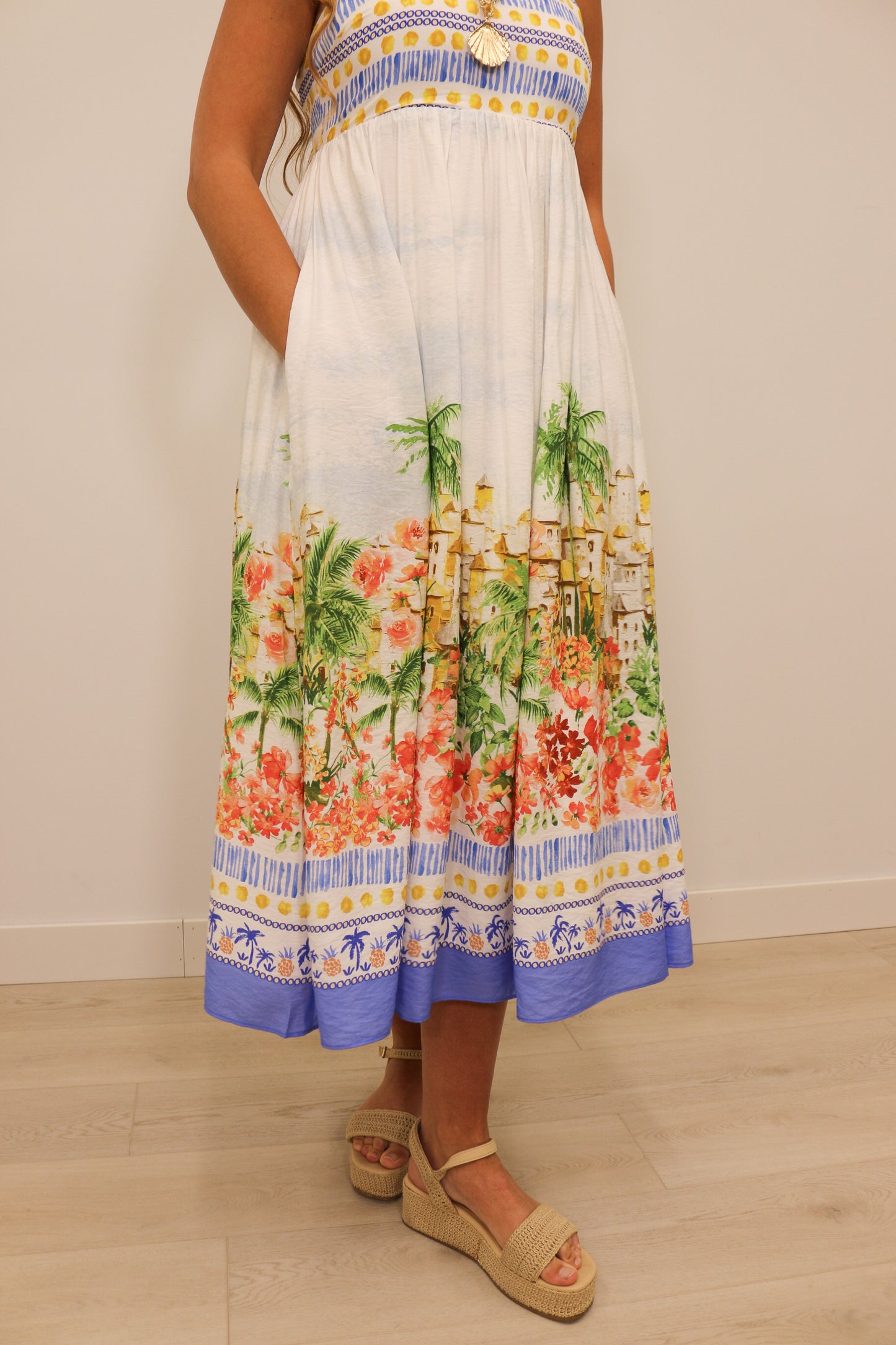 Talli Tropical Scenic Print Sleeveless Maxi Dress - Blue Multi