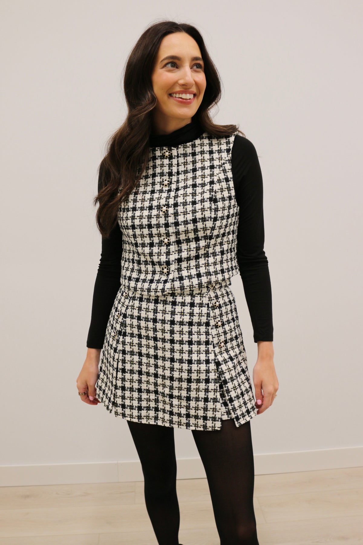 Valerie Pearl Button Front Tweed Cropped Vest - Ivory Multi