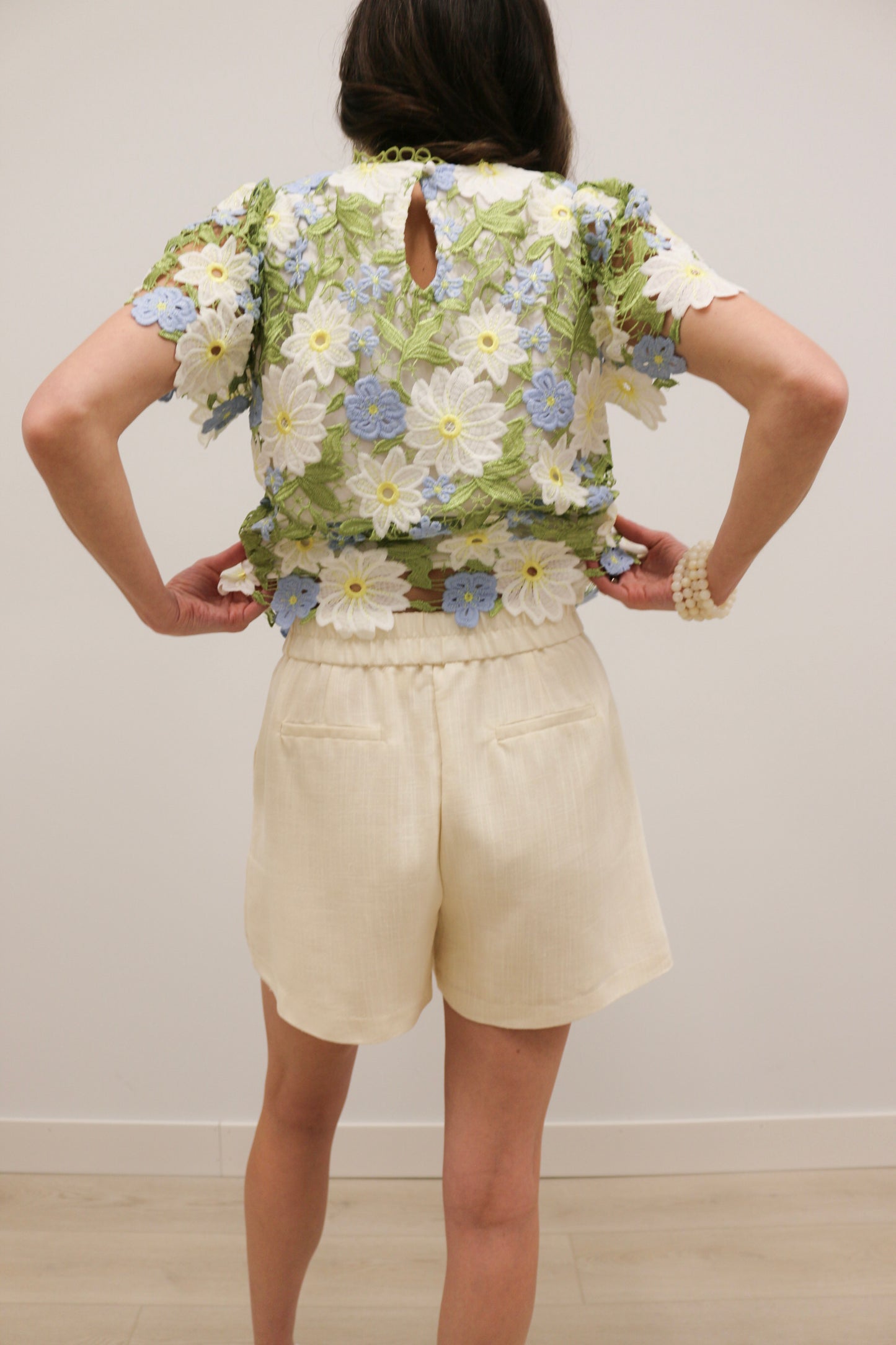 Venice High-Waisted Pleat Shorts - Ecru