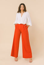 Load image into Gallery viewer, Bradshaw Collared Woven Long Sleeve Blouse - Ivory
