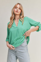 Load image into Gallery viewer, Delilah V-Neck 3/4 Sleeve Woven Blouse - Green
