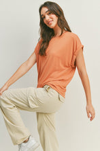 Load image into Gallery viewer, Cupro Short Sleeve Round Neckline Knit Basic Tee - Tera Sand
