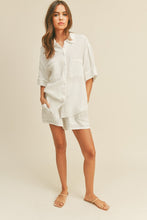 Load image into Gallery viewer, zSALE Double Gauze Relaxed High Waisted Shorts - White
