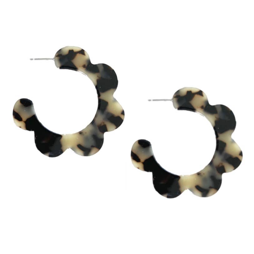 Scalloped Tortoise Hoop Earrings