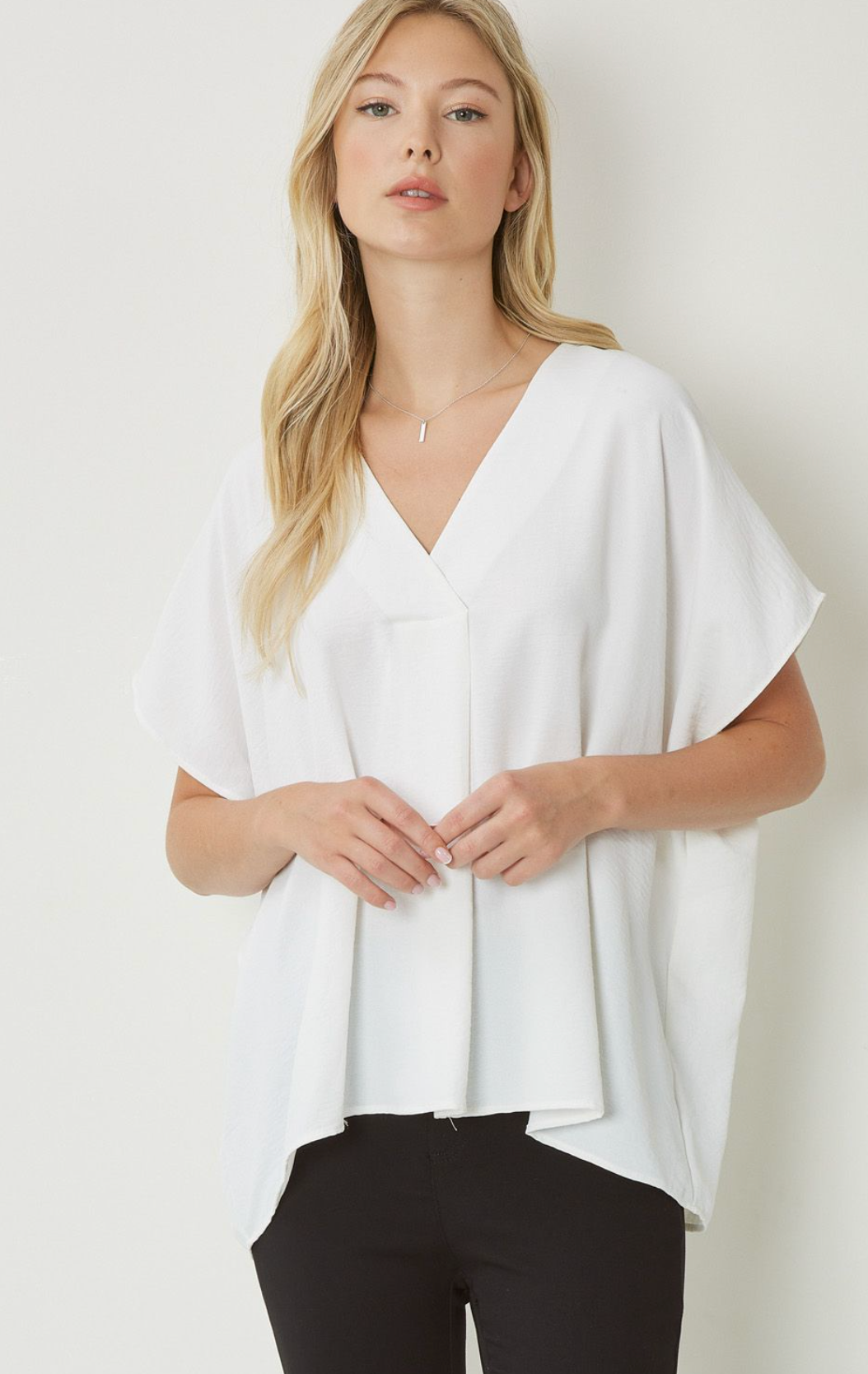 Everett Essential V-Neck Relaxed Fit Short Sleeve Blouse - Off White