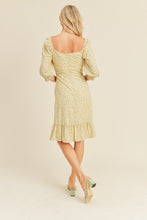 Load image into Gallery viewer, zSALE Grace Sweetheart Neck Ruched Short Sleeve Floral Print Dress - Yellow Multi
