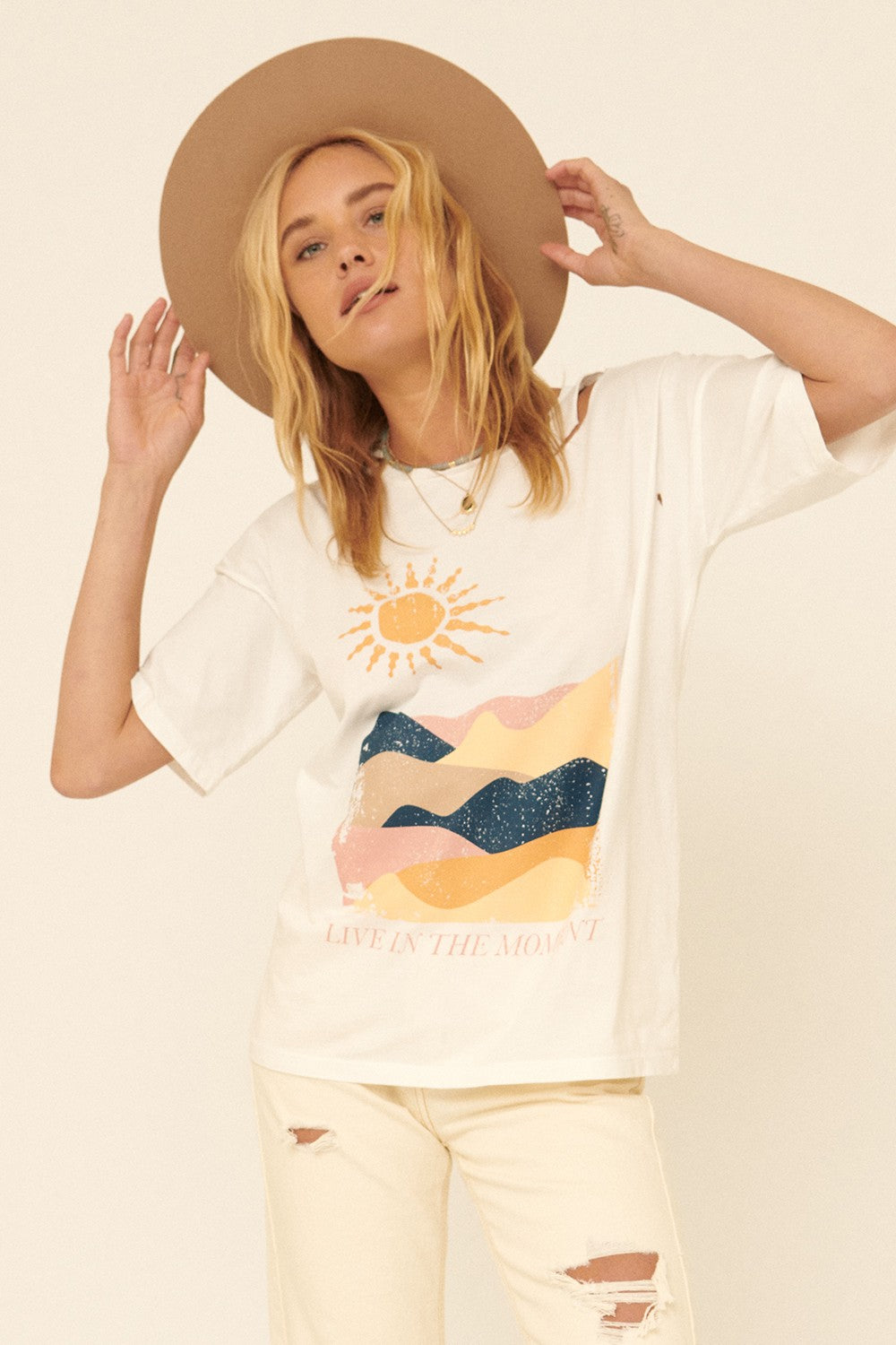 zSALE Live In The Moment Vintage Distressed Graphic Tee - Cream Multi